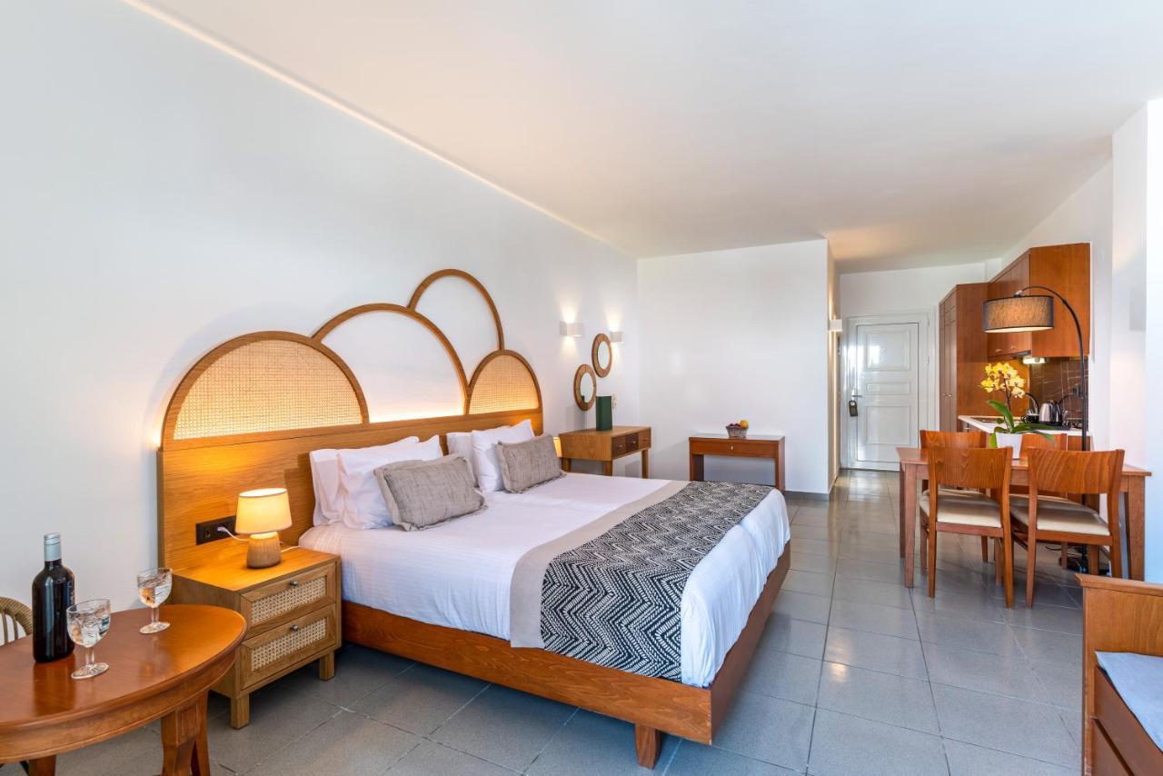 Paralia Kourna Delfina Boutique Hotel المظهر الخارجي الصورة
