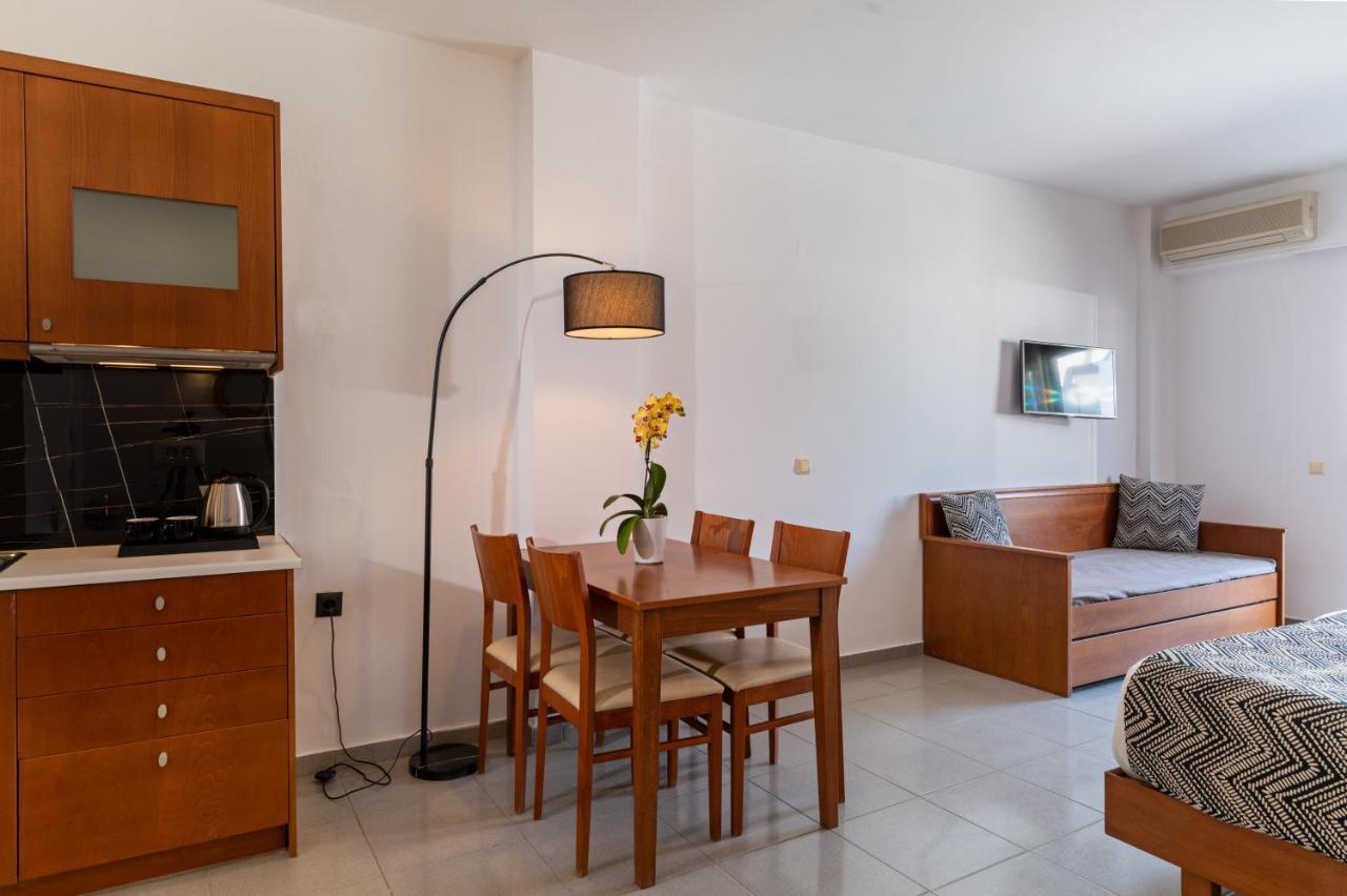 Paralia Kourna Delfina Boutique Hotel المظهر الخارجي الصورة